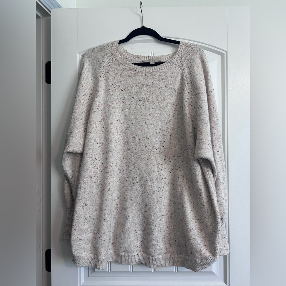 LOFT Cream Crew Neck Sweater with Minimalist Design